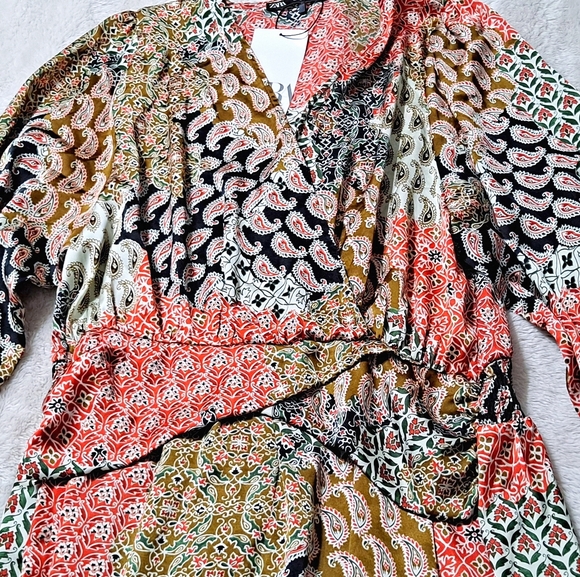 Zara~ Paisley Silk Mini Dress - Picture 6 of 10